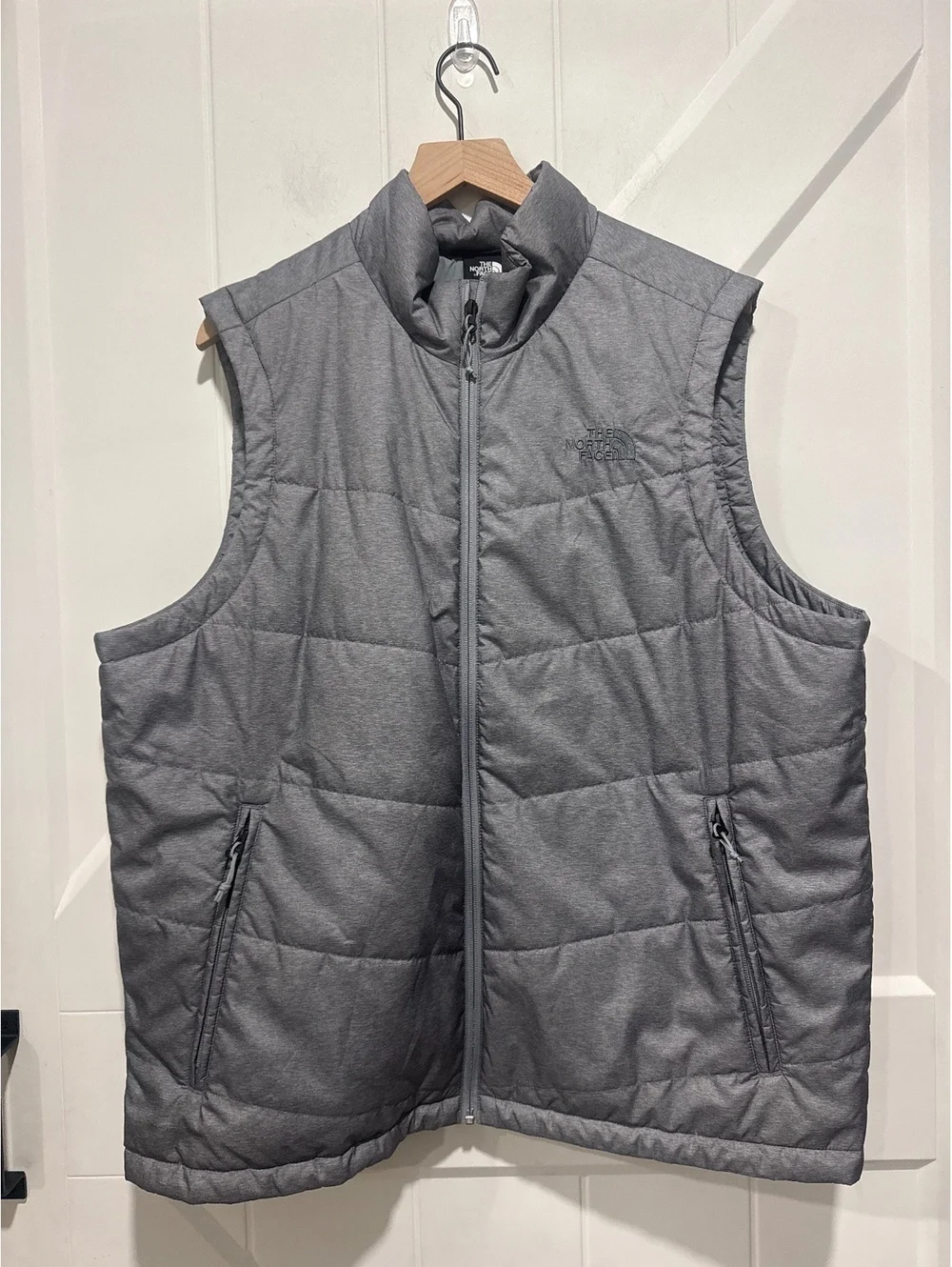 The North Face Men's Quilted Gray Vest, XL
